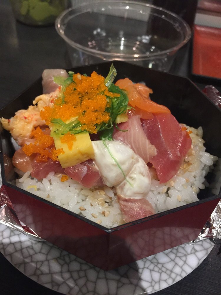 Chirashi bowl of assorted fish over rice